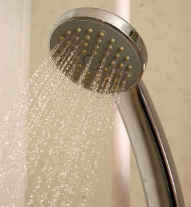 shower-653671_640
